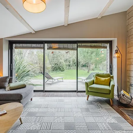 Vakantiehuis Le Clos De - 2 De Charme 5 Etoiles - Le Caribou & Le Hermione Landrais