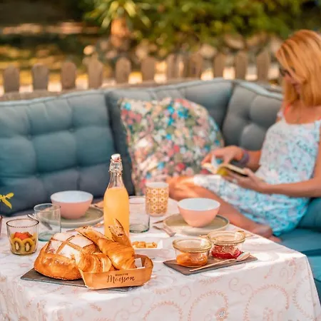 Le Clos De - 2 De Charme 5 Etoiles - Le Caribou & Le Hermione Vakantiehuis