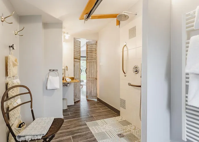 Le Clos De - 2 De Charme 5 Etoiles - Le Caribou & Le Hermione Semesterbostad Landrais